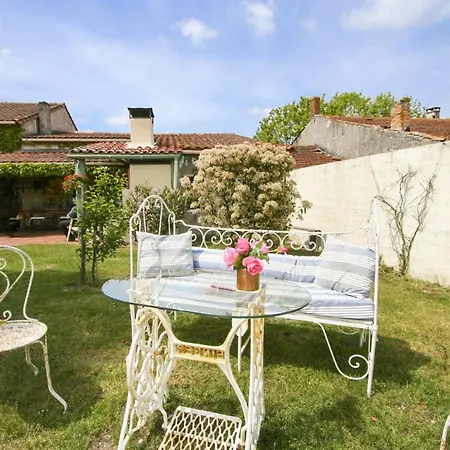 Vendays-montalivet Sleeps 7 Pool Wifi Villa